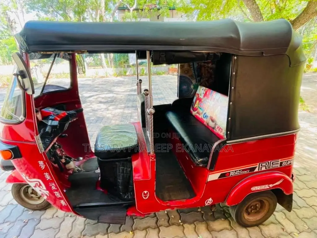 Bajaj 4 Stroke 2009 Three Wheel (Used)