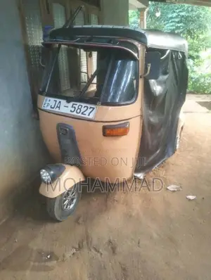 Bajaj 2 Stroke 2004 Three Wheel (Used)