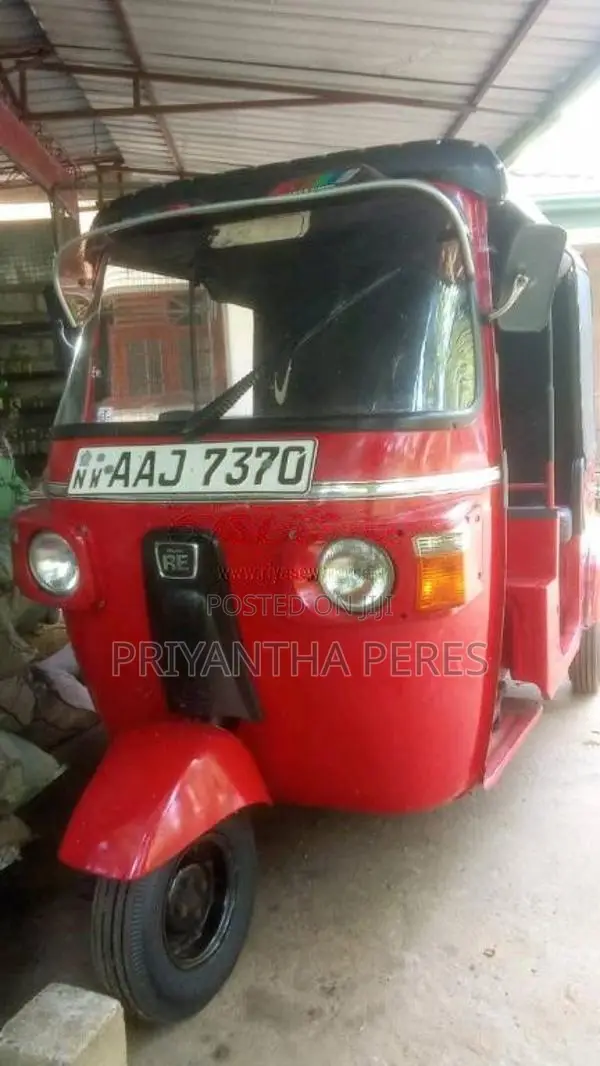 Bajaj RE 2014 Three Wheel (Used)