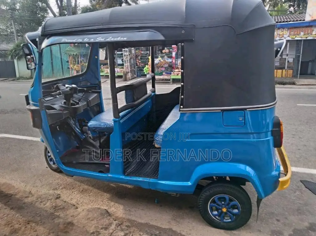 TVS King 2013 Three Wheel (Used)