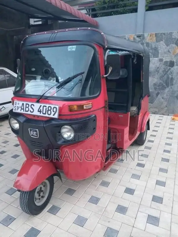 Bajaj 4 Stroke 2018 Three Wheel (Used)