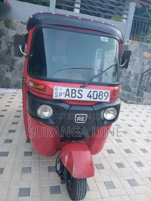 Bajaj 4 Stroke 2018 Three Wheel (Used)