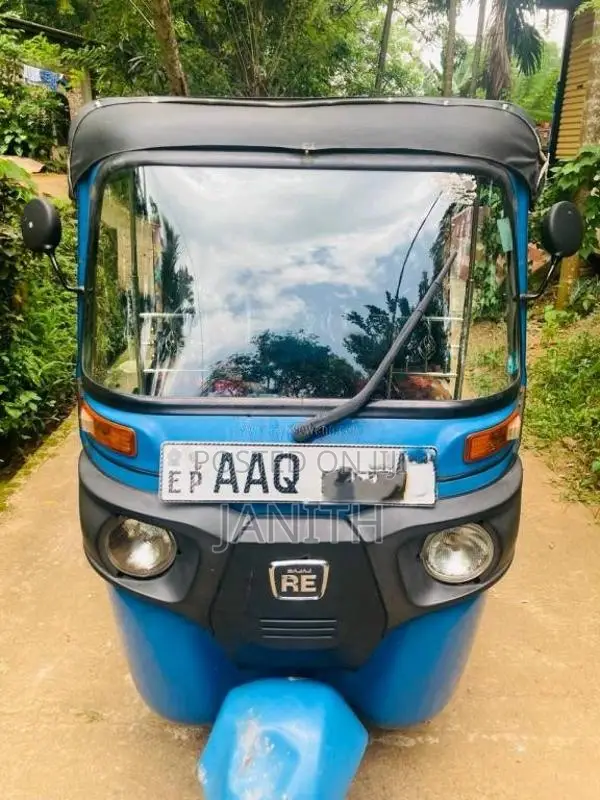 Bajaj 4 stroke 2014 Three Wheel (Used)