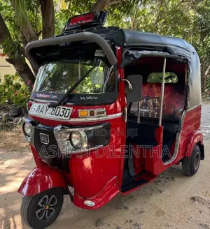 Bajaj RE 2015 Three Wheel (Used)