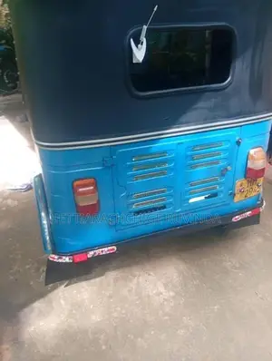Bajaj RE 2003 Three Wheel (Used)