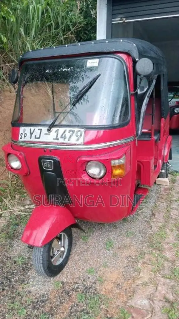 Bajaj 4 stroke 2011 Three Wheel (Used)