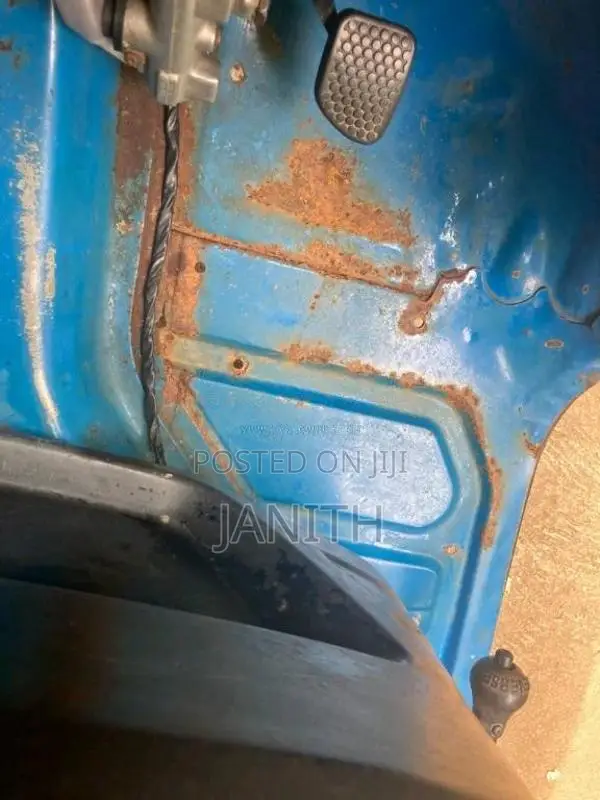 Bajaj 4 stroke 2014 Three Wheel (Used)