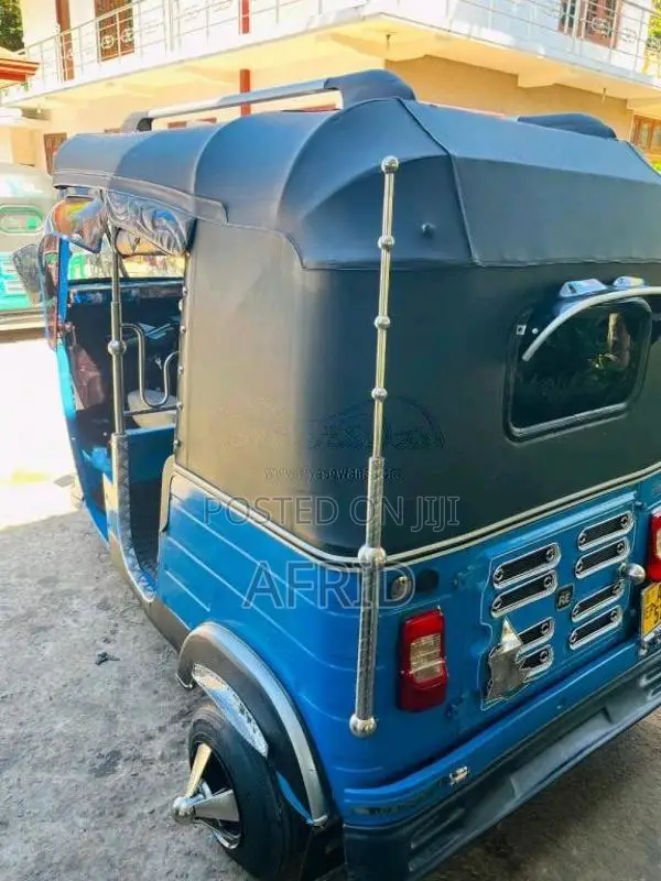 Bajaj Re 2017 Three Wheel (Used)