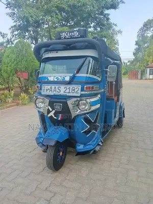 Bajaj RE 4 Stroke 2014 Three Wheel (Used)