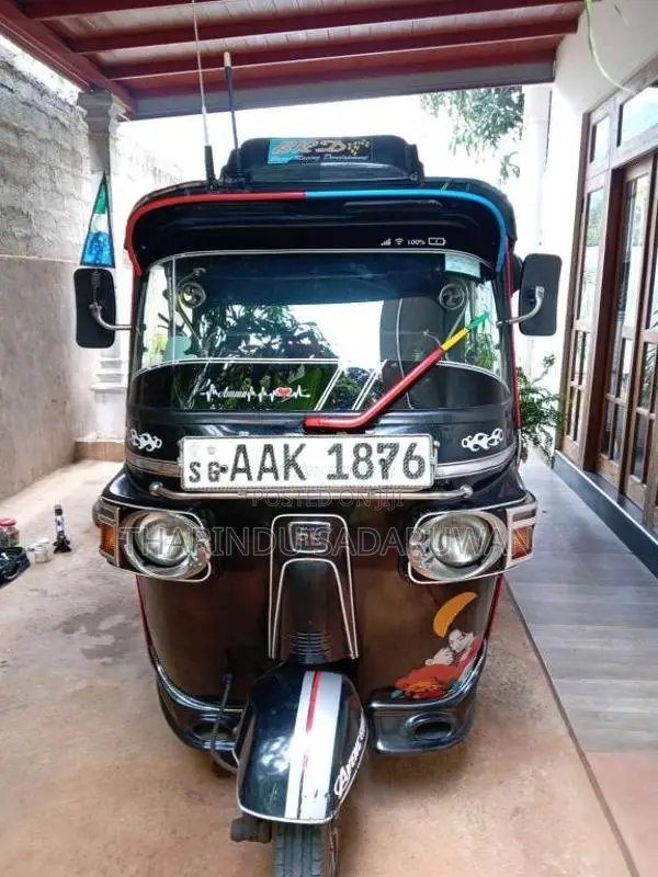 Bajaj RE 2014 Three Wheel (Used)