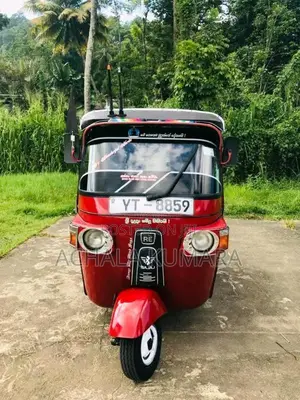 Bajaj Re 2011 Three Wheel (Used)