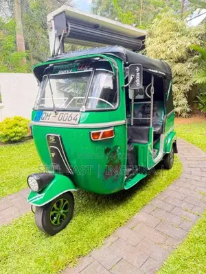 Bajaj 4 Stroke 2008 Three Wheel (Used)