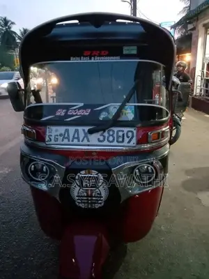 Bajaj 4 stroke 2015 Three Wheel (Used)