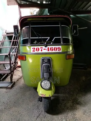 Bajaj 2 Stroke 2000 Three Wheel (Used)