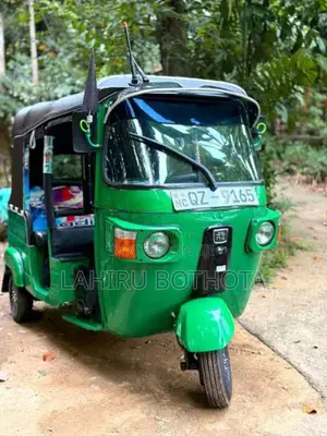 Bajaj 4 Stroke 2010 Three Wheel (Used)