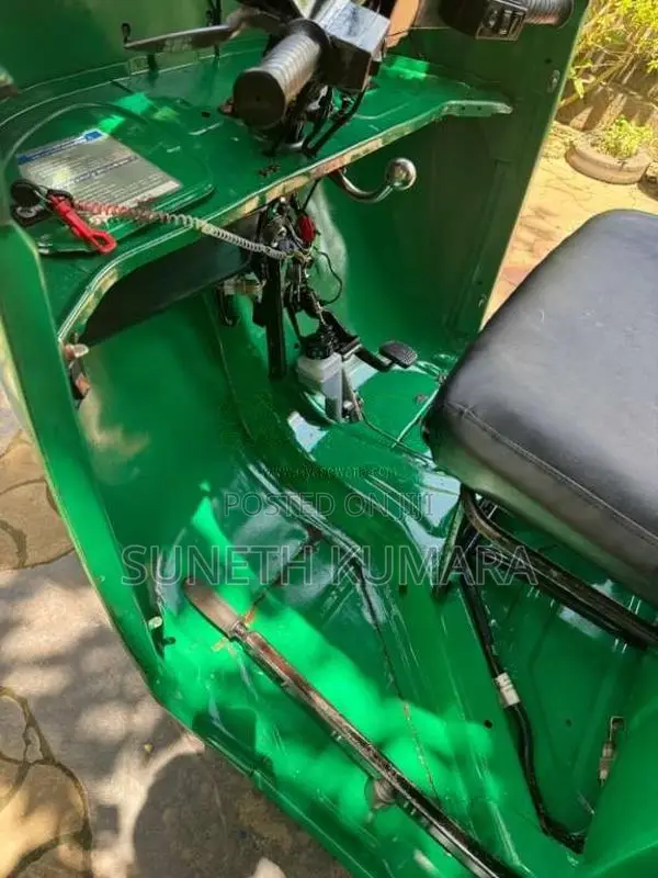 Bajaj RE 4 Stroke 2007 Three Wheel (Used)