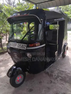 Bajaj RE 4 Stroke 2017 Three Wheel (Used)