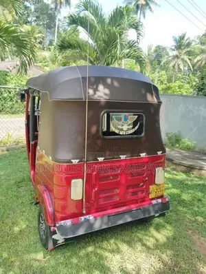Bajaj 2 Stroke 2006 Three Wheel (Used)