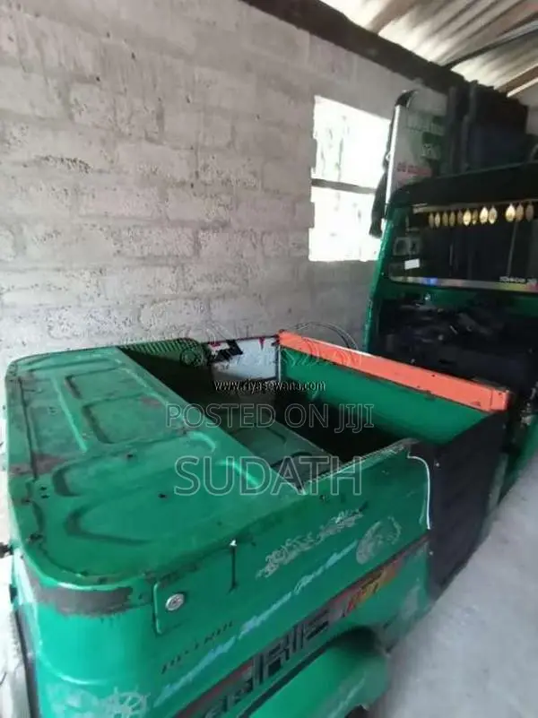 Bajaj RE 2015 Three Wheel (Used)