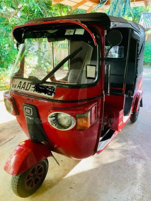 Bajaj RE 205 2012 Three Wheel (Used)
