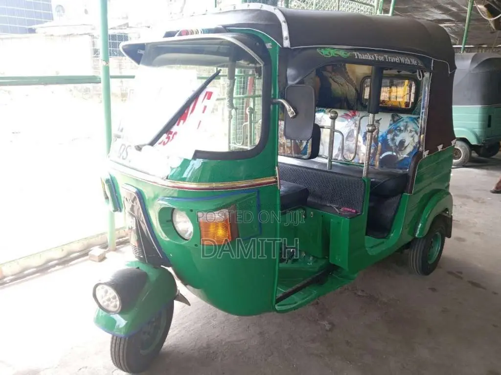 Bajaj RE 4 Stroke 2009 Three Wheel (Used)
