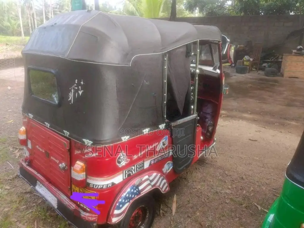 Bajaj 2 Stroke 2002 Three Wheel (Used)