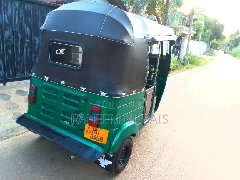 Bajaj 2 Stroke 2004 Three Wheel (Used)