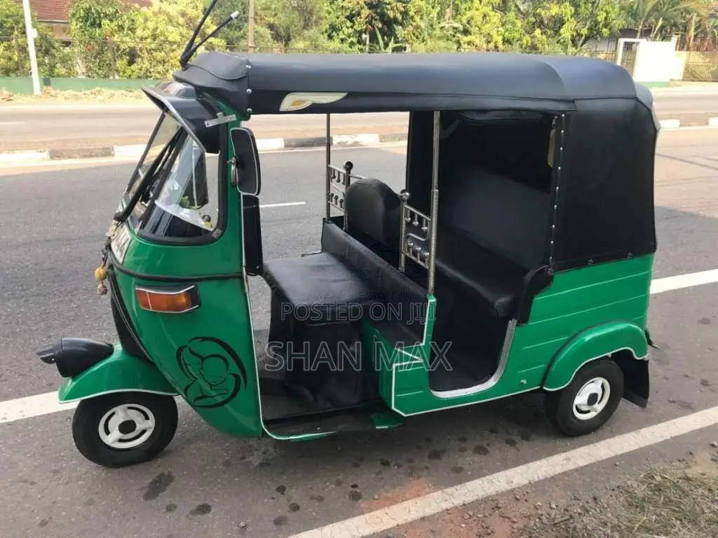 Bajaj 2 Stroke 2001 Three Wheel (Used)