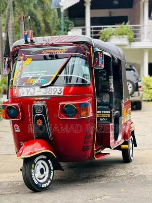 Bajaj RE 4 Stroke 2011 Three Wheel (Used)
