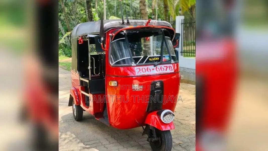 Bajaj 2 Stroke 1996 Three Wheel (Used)