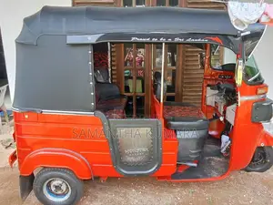 Bajaj 4 stroke 2016 Three Wheel (Used)