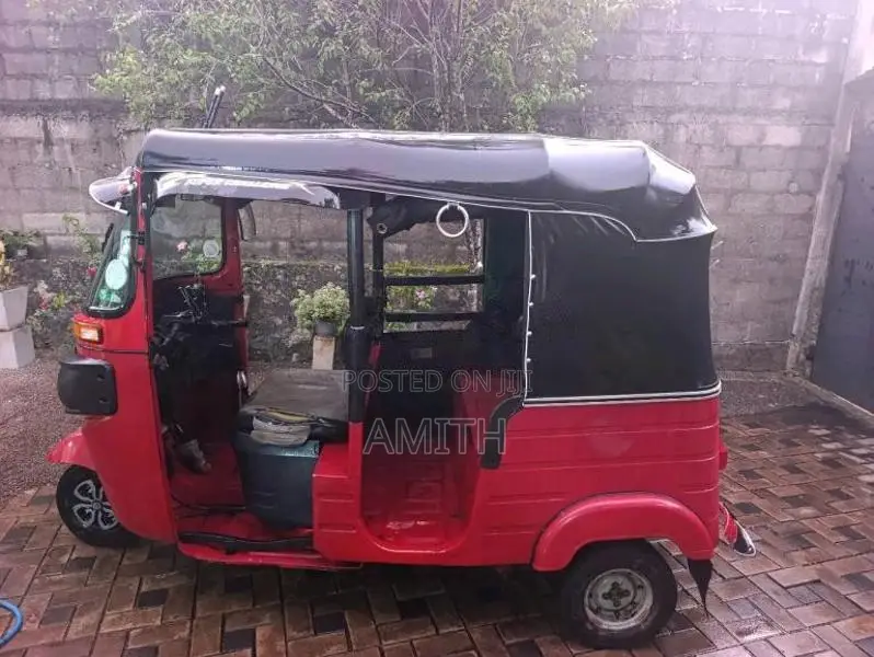 Bajaj RE 4 Stroke 2016 Three Wheel (Used)