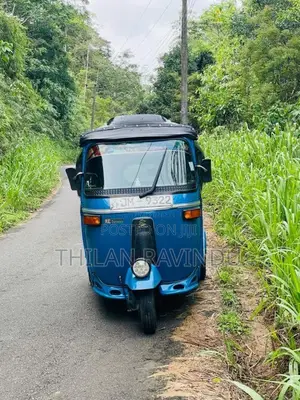 Bajaj 2 Stroke 2004 Three Wheel (Used)
