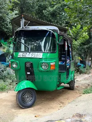 Bajaj 4 Stroke 2010 Three Wheel (Used)