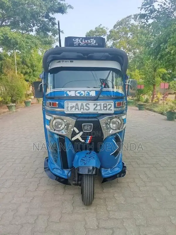 Bajaj RE 4 Stroke 2014 Three Wheel (Used)