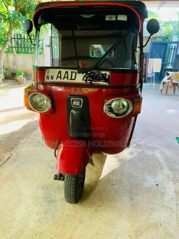 Bajaj RE 205 2012 Three Wheel (Used)