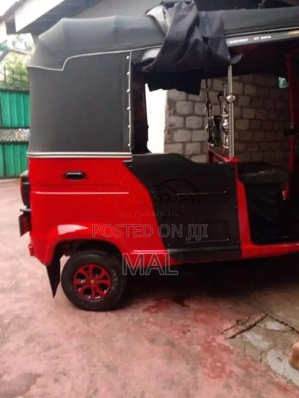 TVS King 2013 Three Wheel (Used)