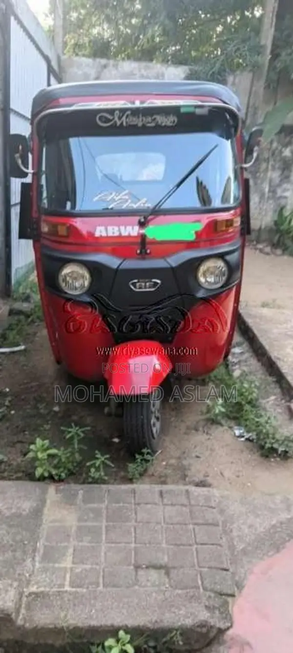 Bajaj RE 4 Stroke 2025 Three Wheel (Used)