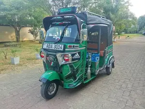 Bajaj RE 4 Stroke 2015 Three Wheel (Used)