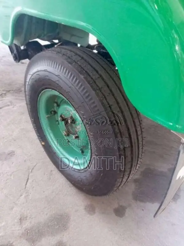 Bajaj RE 4 Stroke 2009 Three Wheel (Used)