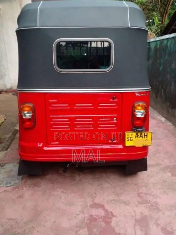 TVS King 2013 Three Wheel (Used)