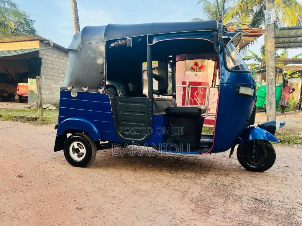 Bajaj 2 stroke 2005 Three Wheel (Used)