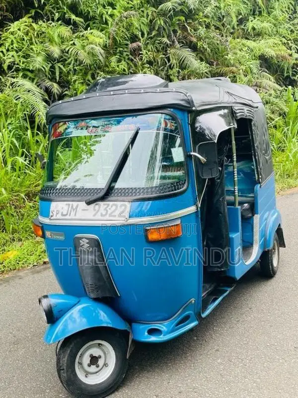 Bajaj 2 Stroke 2004 Three Wheel (Used)