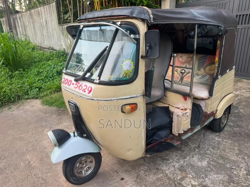 Bajaj 2 stroke 1999 Three Wheel (Used)