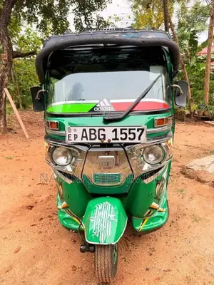 Bajaj RE 2015 Three Wheel (Used)
