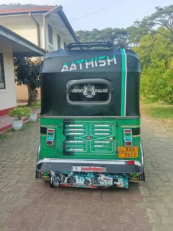 Bajaj RE 2015 Three Wheel (Used)