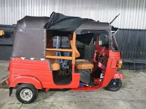 Bajaj 4 Stroke 2013 Three Wheel (Used)