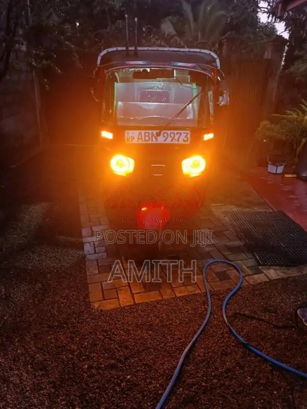 Bajaj RE 4 Stroke 2016 Three Wheel (Used)