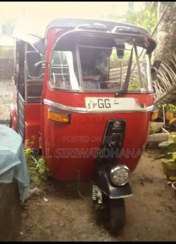 Bajaj 2 Stroke 2000 Three Wheel (Used)