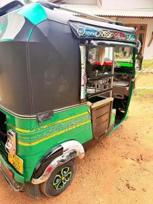 Bajaj RE 2015 Three Wheel (Used)